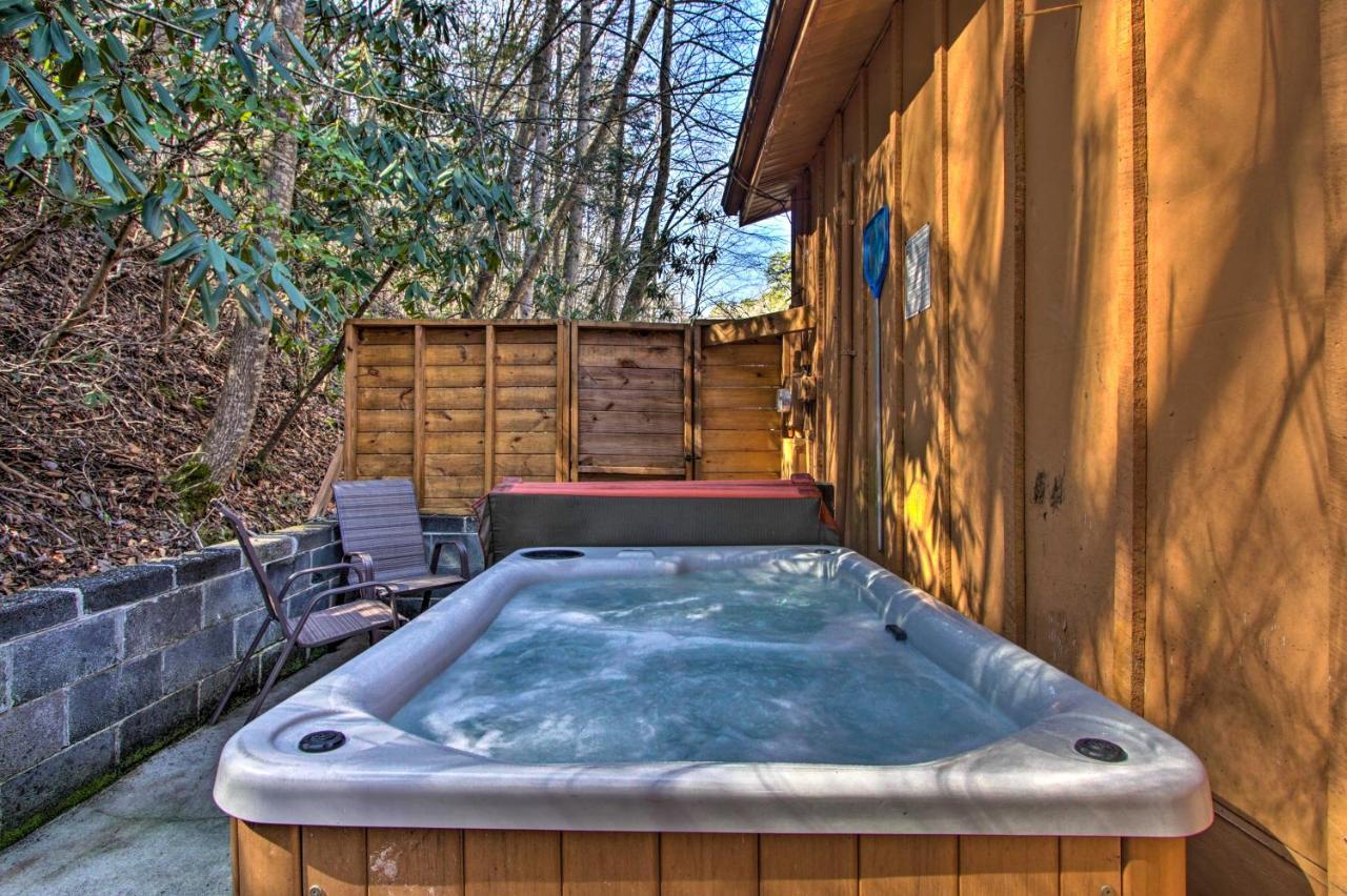 Couples Cabin Great Smoky Arts And Crafts Community Villa Gatlinburg Exteriör bild